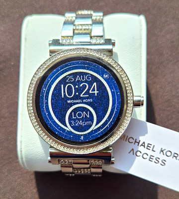 Michael Kors Access Smartwatch 42 mm Silber Edelstahlarmband Strass, Neuwertig!!