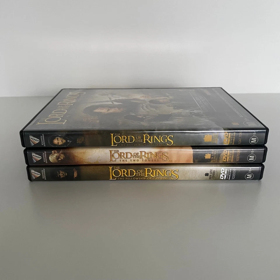 The Lord of the Rings DVD Fellowship of the Ring Two Towers Return of the King - Image 2 of 4