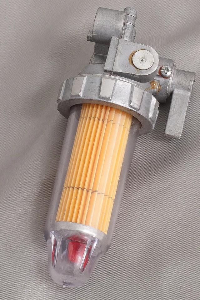 HOLZER Diesel Filter mit Schauglas, Wasser Diesel Abscheider, mit Absperrhahn - Bild 2 von 4