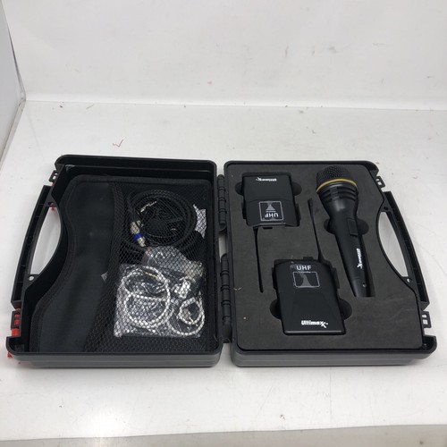 Kit micro sans fil Ultimaxx avec micro Lavalier, câbles, étui de transport et micro portable - Photo 7 sur 7