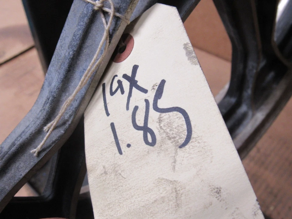 Suzuki GS450L 1982 rueda delantera 54111-44070-12U Foto 4 de 4