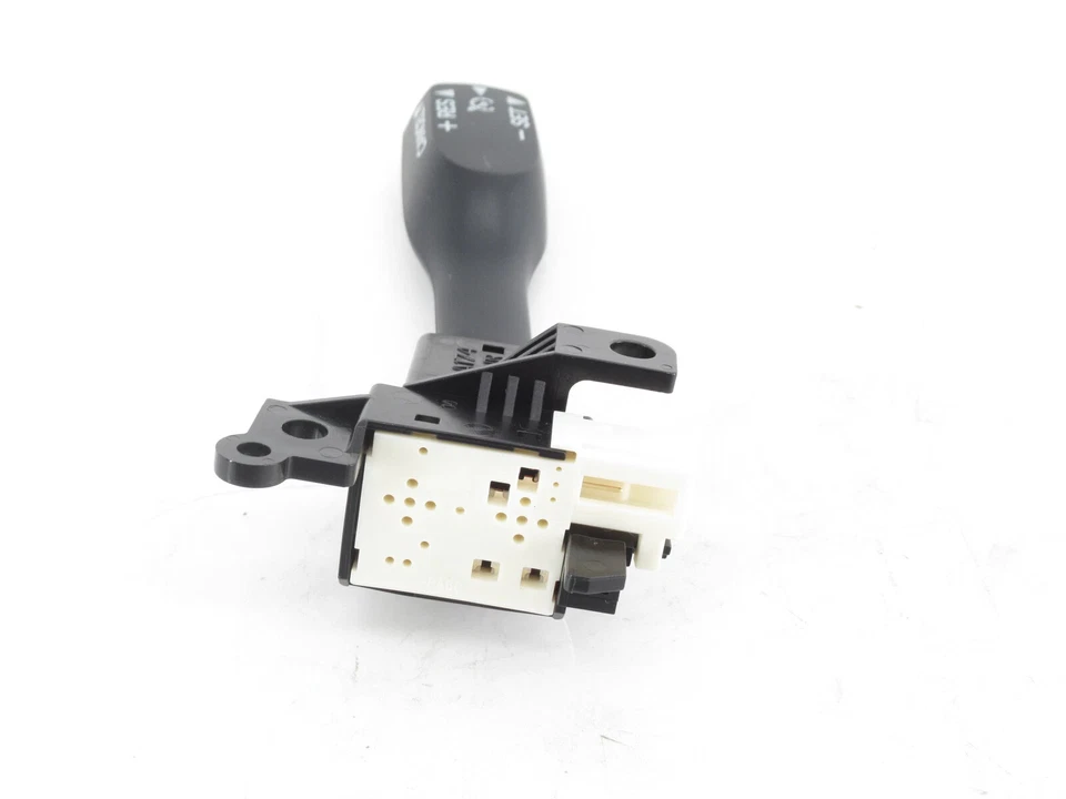 Genuine OEM Toyota Lexus 84632-08021 Cruise Control Switch Assy — 第 3/4 张图片