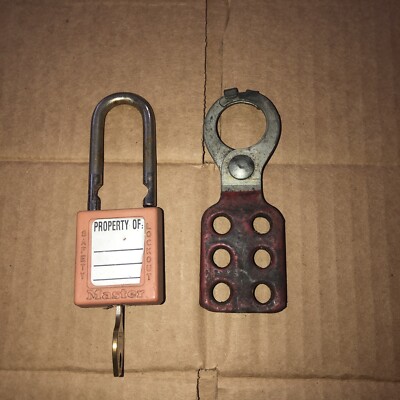 Master Lock ''Danger Lock Out'' Red Safety Key Padlock + Hasp