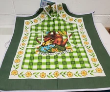 Printed Cotton Apron, 24"x31",w/2 pockets,SPRING GARDEN BUTTERFLIES, Amber Mills