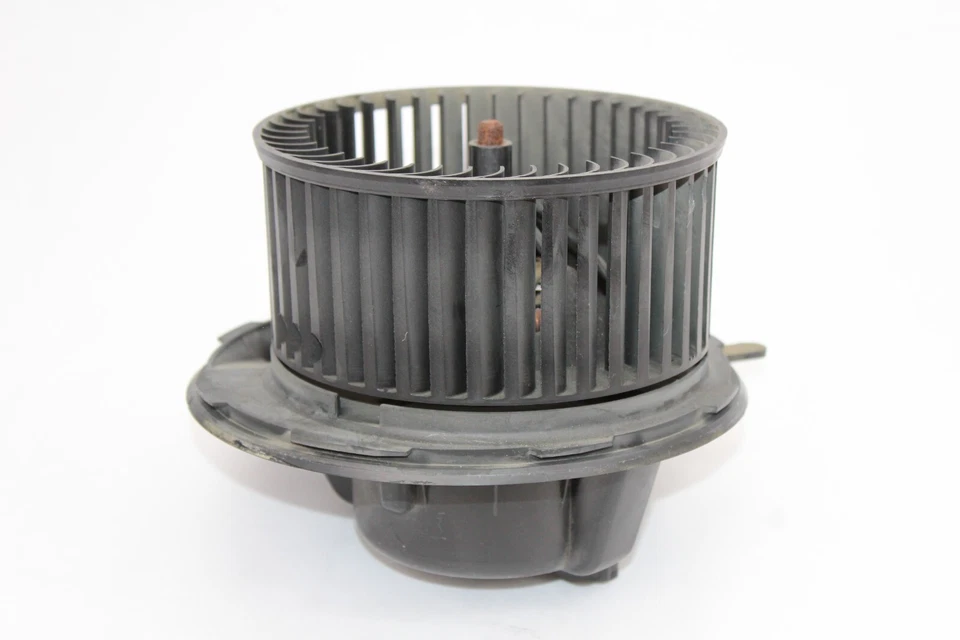 VOLKSWAGEN GOLF JETTA MK6 2010-2014 AIRE ACONDICIONADO CALENTADOR SOPLADOR MOTOR FABRICANTE ORIGINAL 1K1819015C Foto 2 de 4