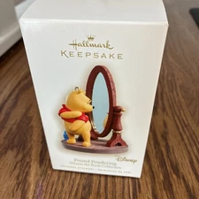 Hallmark Keepsake Pound Pondering Disney Winnie The Pooh 2008 Ornament w/Box  