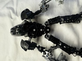 LEGO BIONICLE Tao Nokama (8602) Whenua 8603 Nuju (8606) LOT of 3