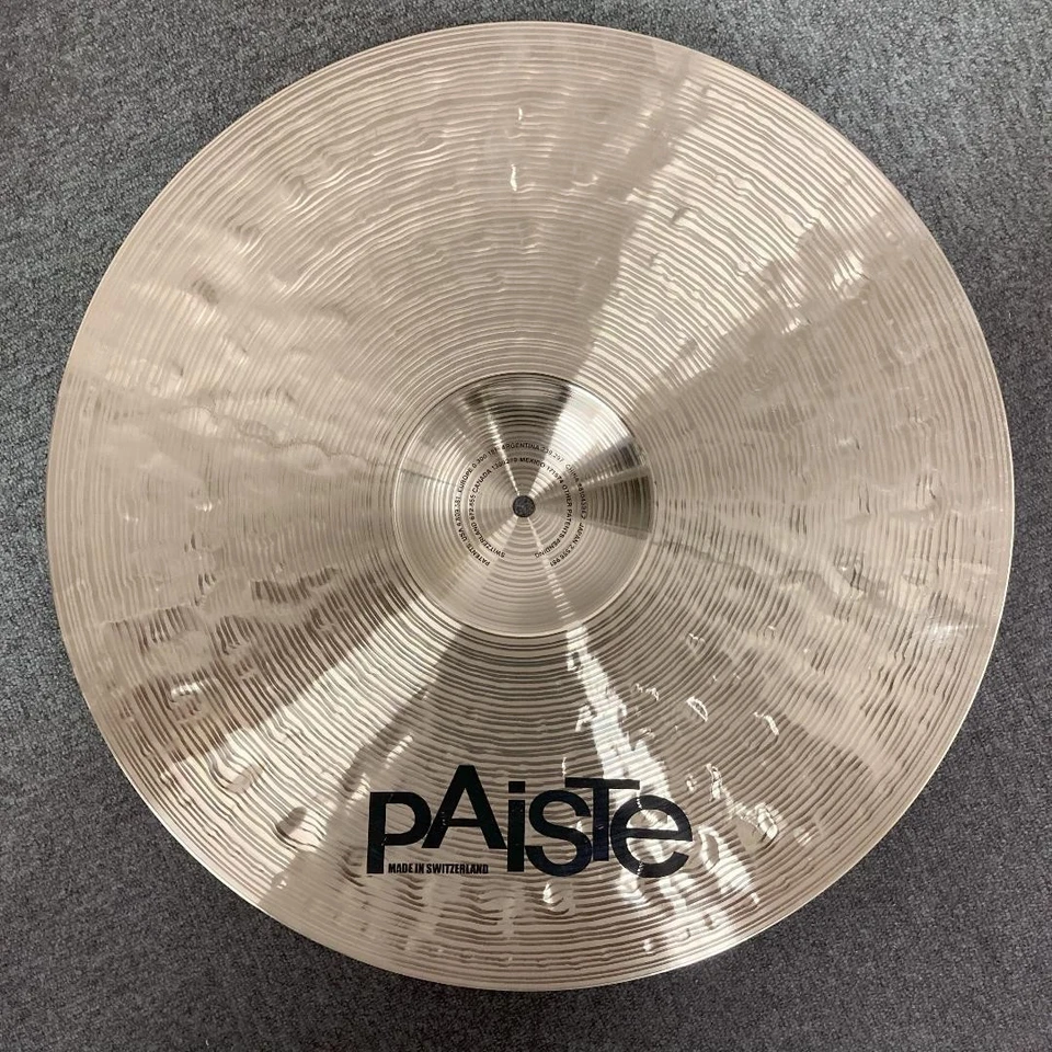 "Platillo Paiste Signature Dark Full Ride 21"" con estuche blando" Foto 2 de 4