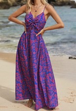 Woman’s Medium Maxi Dress Floral Print V Neck