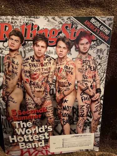 January 14, 2016 1252 ROLLING STONE 5 Second of Summer - Picture 2 of 3