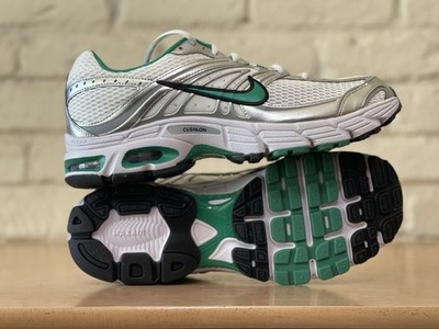 Nike Air Max Moto 2K White Metallic Silver HQ2056-102 Women 12.5 Men 11 Running