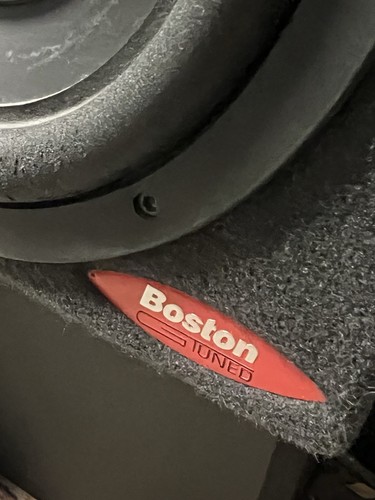 Boston Acoustics G210SS Subwoofer And Enclosure - Picture 3 of 6