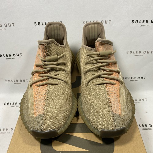 Yeezy 350 V2 \