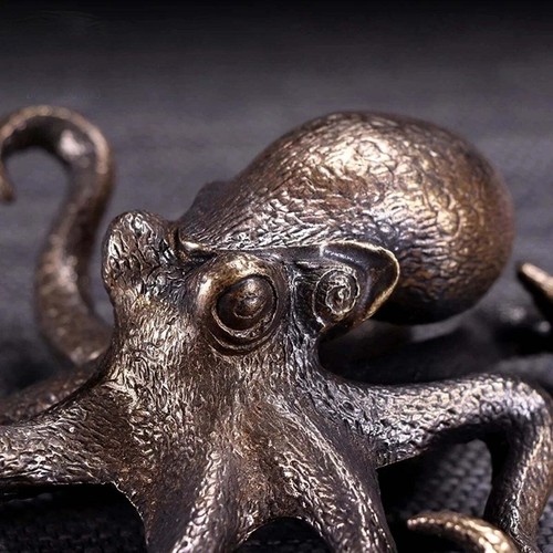 Vintage Hand Carved Bronze Octopus Figurines Solid Copper Cute Trinket Model