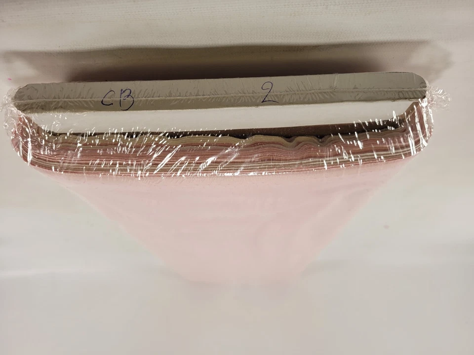 Robert Kaufman Fabrics Quilter's Linen 100% Cotton Pink - Image 4 of 4