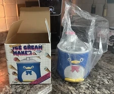 NEW 1980s Donvier Chilly the Blue Penguin Manual Hand Crank Ice Cream Maker