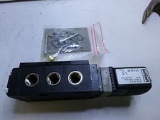 BURKERT 5/2 SOLENOID VALVE - 240ac coil 131-424E  FLNSCH - NAMUR and G1/4 Ports