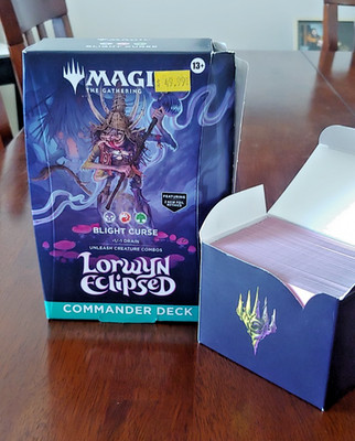 MTG Lorwyn Eclipsed Commander Deck Blight Cursed, W/ Dragonshield Sleeves, 102pc