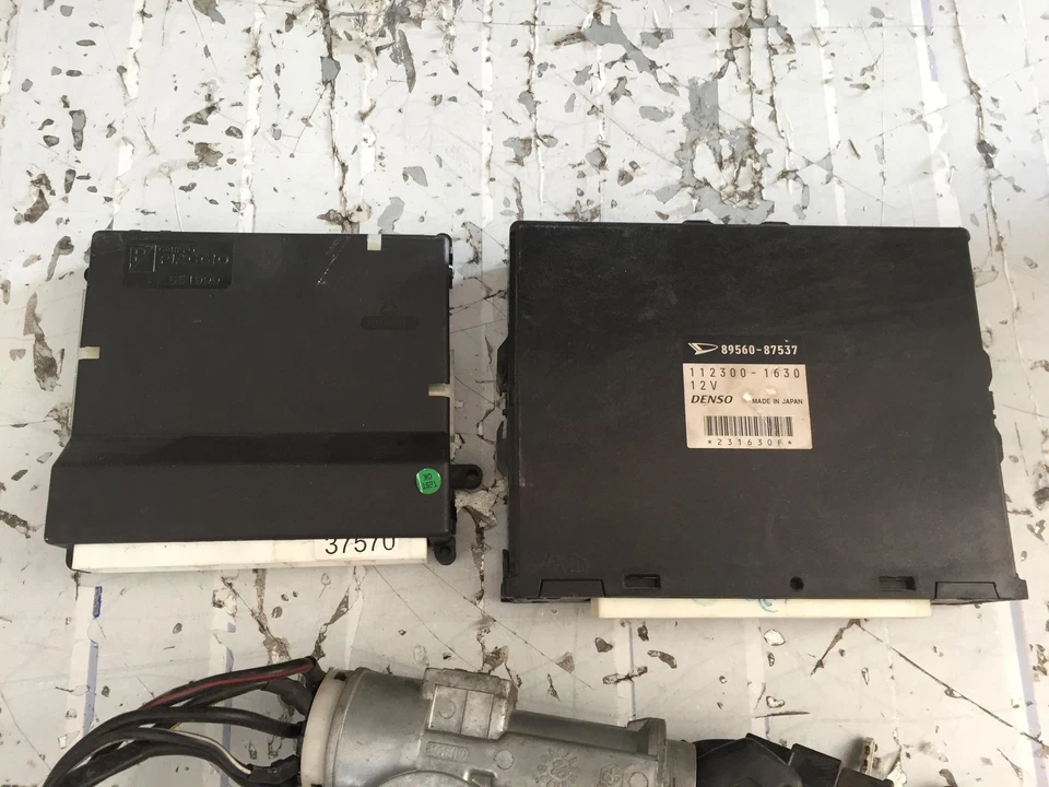 KIT CHIAVE PER PIAGGIO Porter serie 112300-1630 (11>) - Immagine 3 di 4