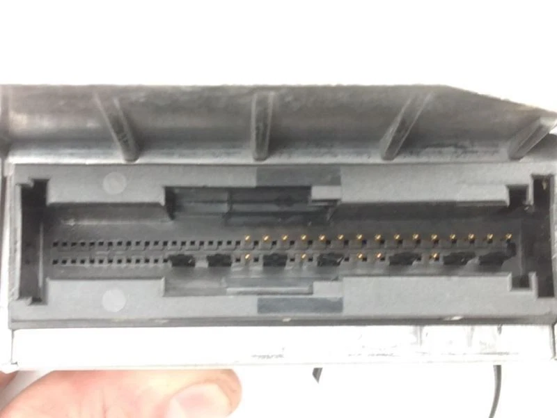 Chasis BMW Z3 96-00 ECM seguridad bajo consola central control principal Foto 4 de 4