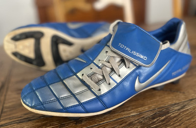 Vintage NIKE TOTAL 90 TOTALISSIMO SOCCER BOOTS CLEATS FOOTBALL US