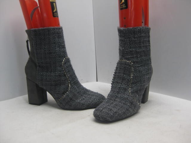 POETIC LICENSE Top That Gray Zip High Heel Ankle Boots Womens Size 39 EUR