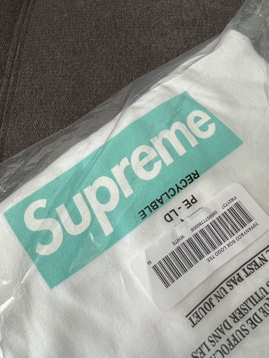 Supreme Tiffany box Logo 際立ち Tee M Supreme Tiffany box Logo 際立ち Tee M
