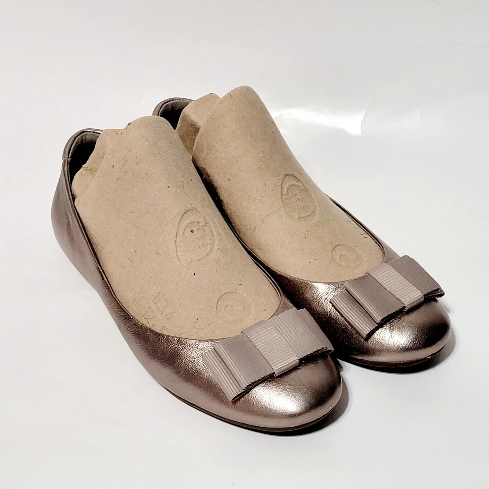 Scarpe basse da ballo Ecco oro argento vernice con fiocco Wms 39EU 8 8.5US