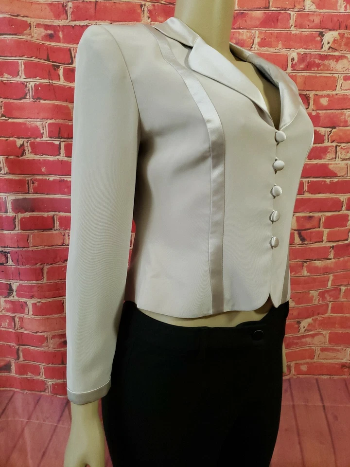 Oleg Cassini Black Tie Evening Womens Oyster Buttoned Cardigan Jacket NWT 4P - Image 4 of 4