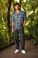 Vintage Pierre Cardin Shirt Men  s Medium Button Up Short Sleeve Floral Hawaiian