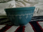 Vintage Pyrex Blue Snowflake Garland Cinderella Mixing Bowl # 401