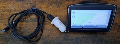 TomTom Go Live 4ER41 Sat Nav 4.3" UK and Australia Maps - Image 1 of 4