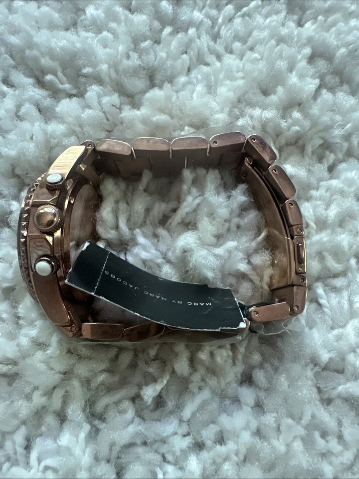 Marc by Marc Jacobs Womens Rock Chronograph Watch Rose Gold MBM3156 - Image 3 of 4
