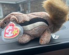 Ty Beanie Baby Chipper the Chipmunk DOB April 21, 1999 mint 