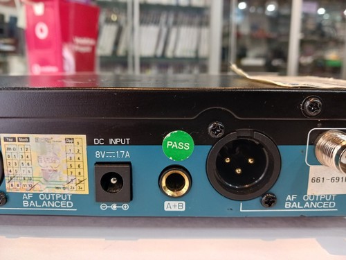 SISTEMA DE MICRÓFONO RECEPTOR INALÁMBRICO BBS PRO SOUND F-30S KARAOKE | UNIDAD DE REPUESTO - Imagen 9 de 23