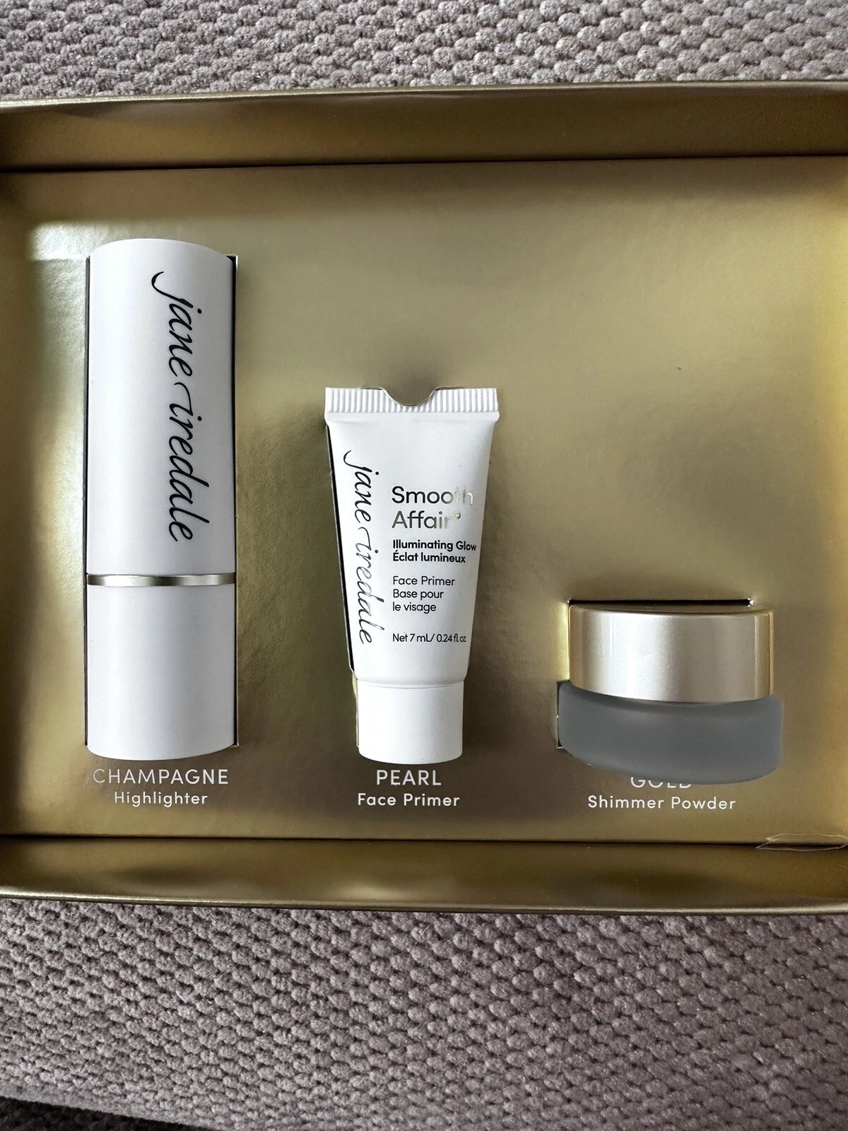 Jane iredale “Reflections” Make Up Kit Holiday 2023 - Authorized Retailer