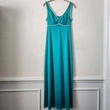 Vintage JC Penny Green/White Sleeveless Nightgown w/Back Tie P USA Mach Washable