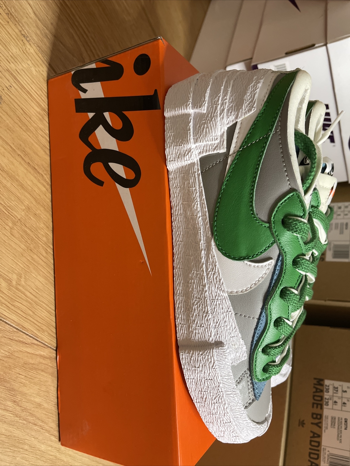 SACAI X NIKE Size UK 5.5 US6 Nike Blazer Low x Sacai Classic Green