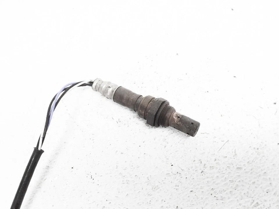 2005 Saab 9-2X 2.5L Upper Air Fuel Ratio O2 Oxygen Sensor 32005978 - Image 3 of 4