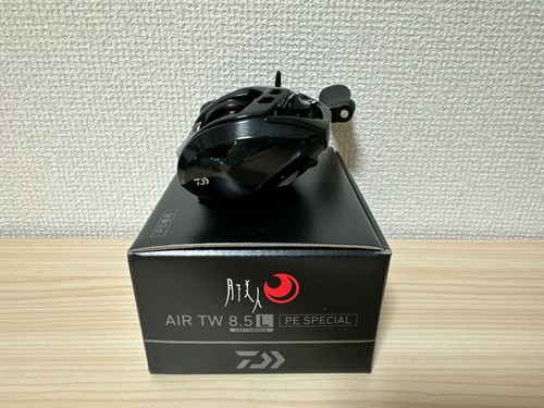 Daiwa Baitcast Reel 21 GEKKABIJIN AIR TW 8.5L Left PE SPECIAL 8.5:1 IN BOX - Picture 3 of 10