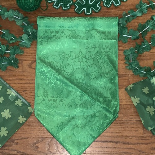Lei X4 St Patrick’s Day Table Yarn Balls Decor X4 Candle Table Runner LOT 💗j15 - Picture 9 of 10
