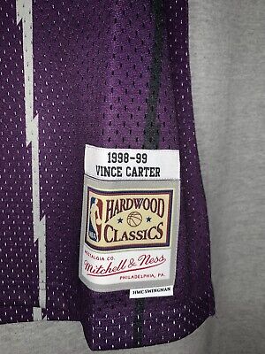 Toronto Raptors Vince Carter Hardwood Classics Road Swingman Jersey by  Mitchell & Ness - Youth