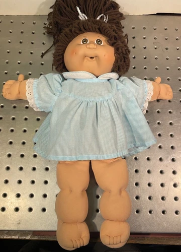 Cabbage Patch Girl Doll Brown Hair, Brown Eyes, Blue & White Dress, Two Dimples