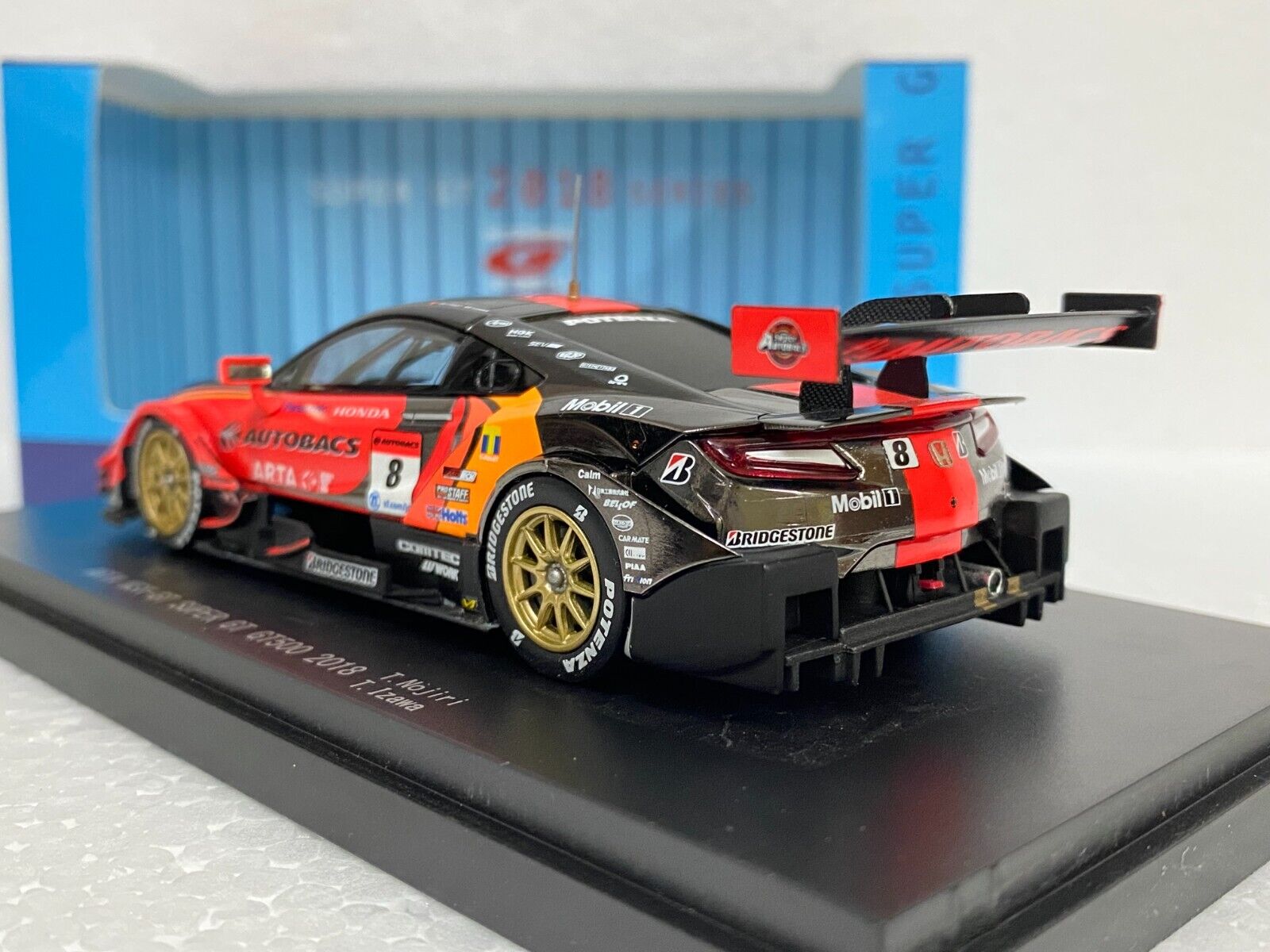 1:43 EBBRO 45629 HONDA NSX SUPERGT GT500 2018 #8 ARTA AUTOBACS scale model  car