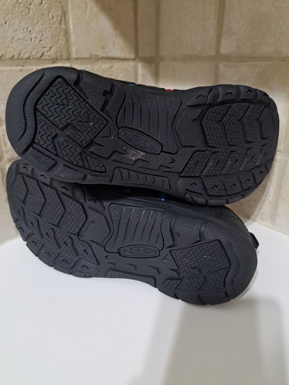 Sandali Keen Tie dye Newport escursionismo pescatore scarpa da acqua multicolore bambino grande 7 anni