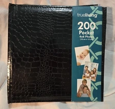New True Living 200 Pocket 4x6 Photo Album Faux Black Leather with Writing Area
