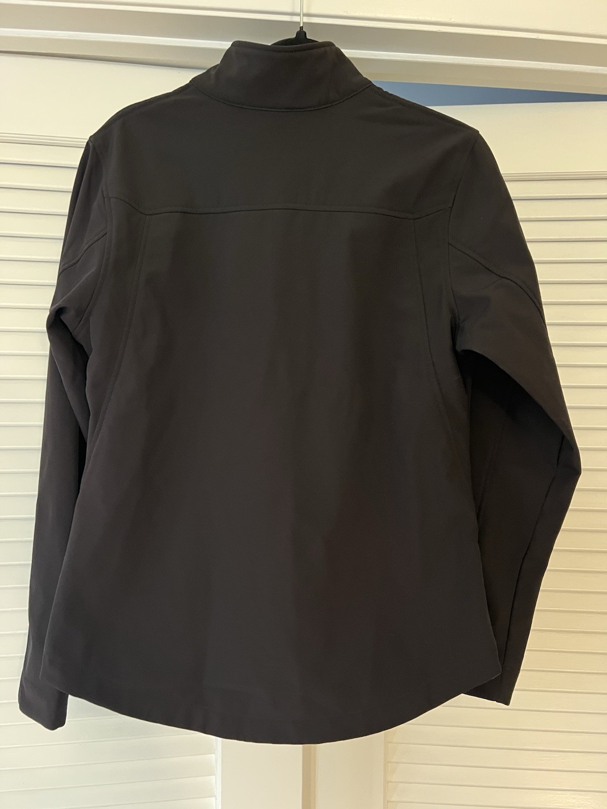 Ariat Women's Black Softshell Jacket Medium - image 2