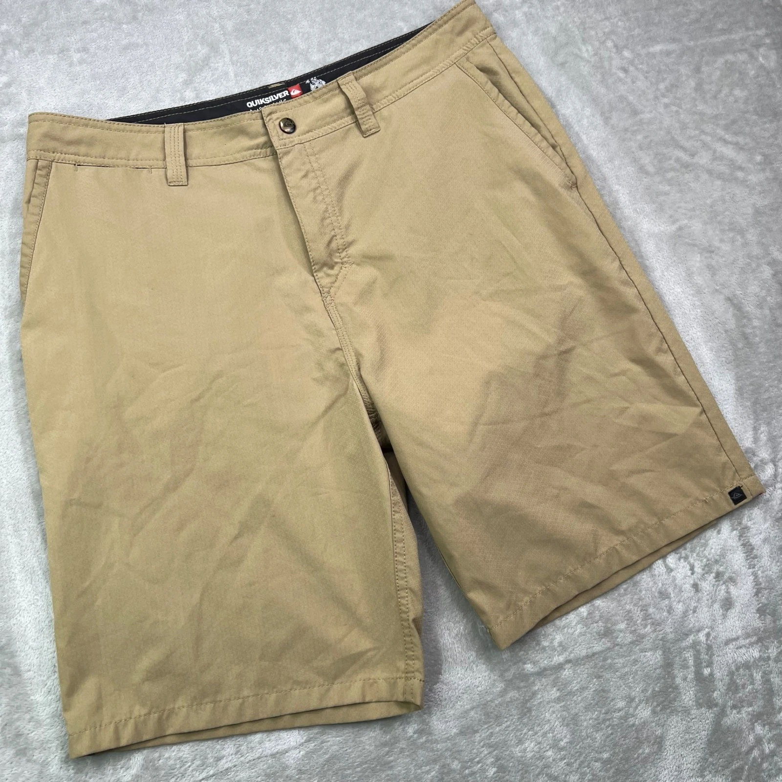 Quiksilver Amphibians Hybrid Shorts Mens 34 Tan Quick Dry Water Resistant 10"