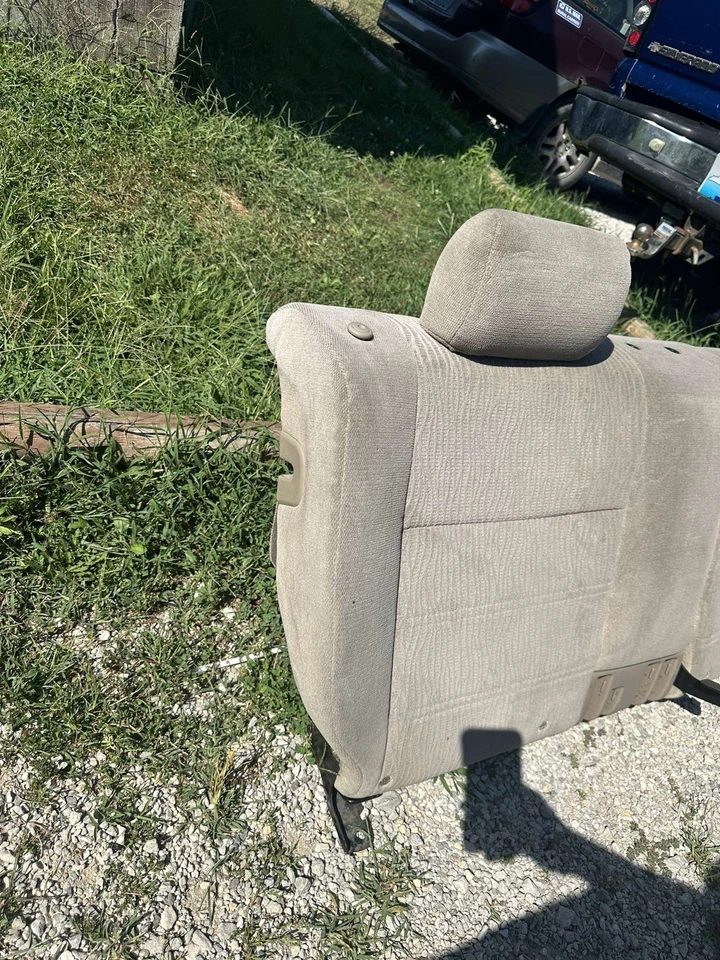 Cojín respaldo asiento lado izquierdo y derecho. subaru outback 2001 Foto 2 de 3