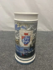 1985 Heilemans Old Style 7.5" Collector Beer Stein Mug